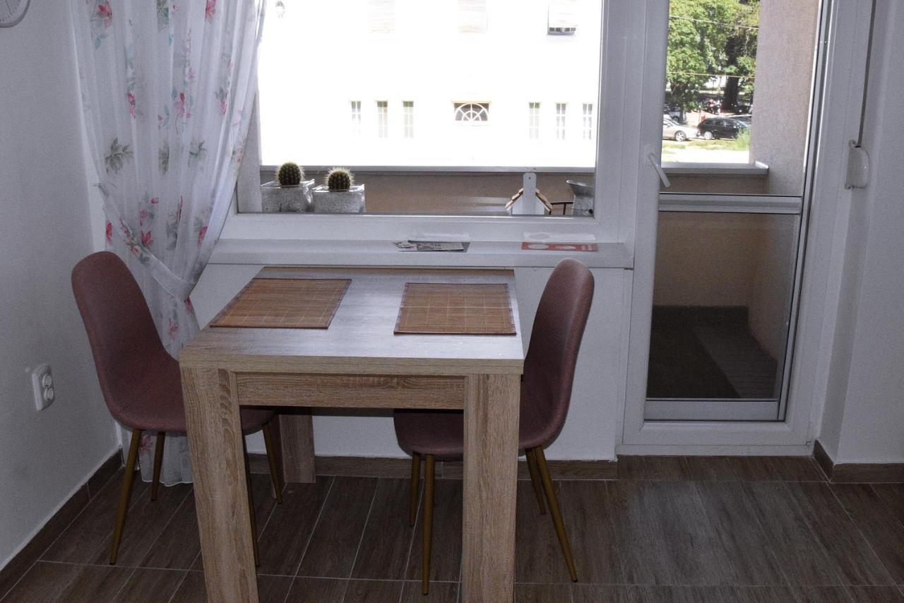 Apartman Bonbon Belistye Kültér fotó